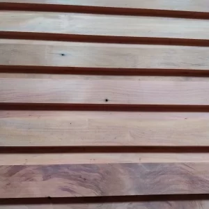 Revestimento Painel Ripado   -  Peroba Rosa Demolição ( Valor m²)
