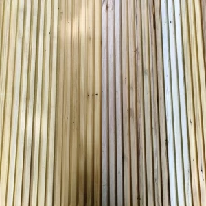 Revestimento Painel Ripado  1,5 x 1,0 -  Pinheiro de Araucária Demolição ( Valor m²)