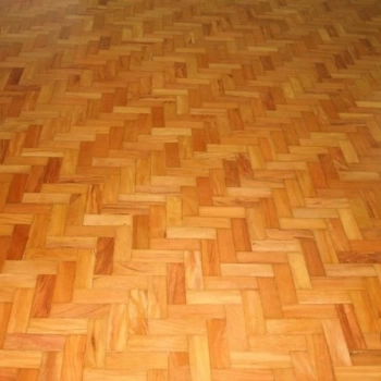 TACO DE MADEIRA DEMOLIÇÃO PEROBA-ROSA LARG DE 7 CM x 21 COMP x 17MM         (Valor por  m2)