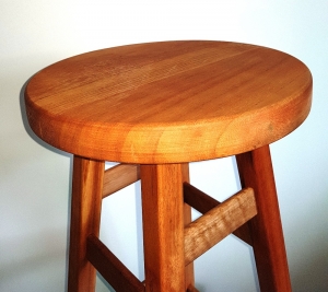 Kit 4 Banqueta Baixa alt.45 cm em Madeira Maciça
